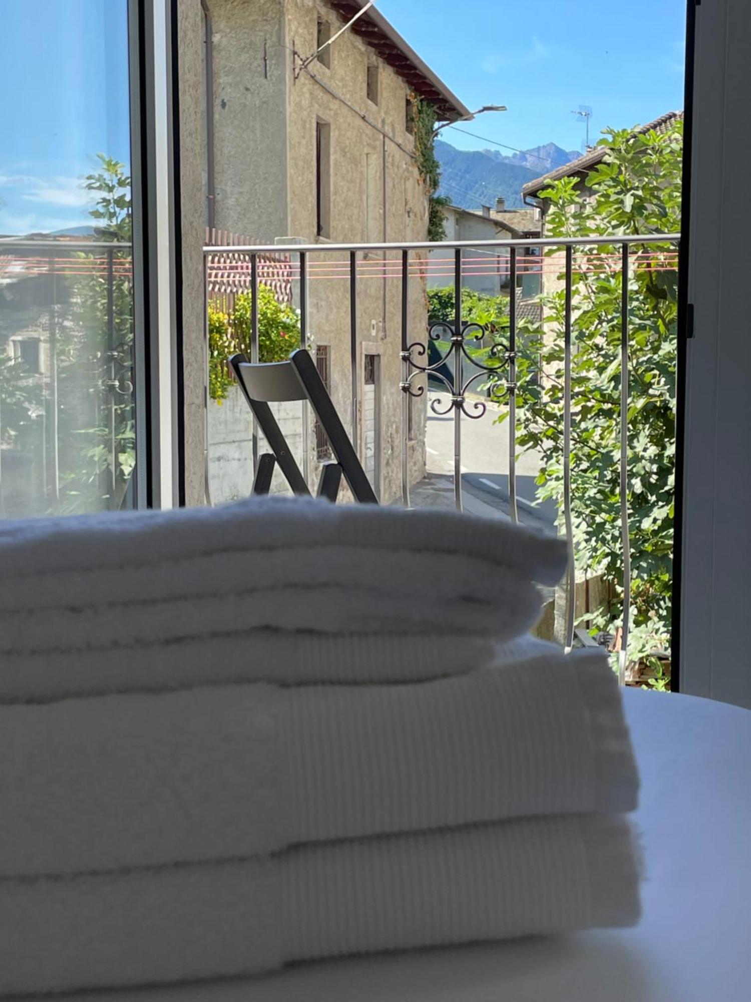 Ca Marasciol A 5 Minuti Dal Trenino Rosso Del Bernina Express Hotel Villa di Tirano Ngoại thất bức ảnh